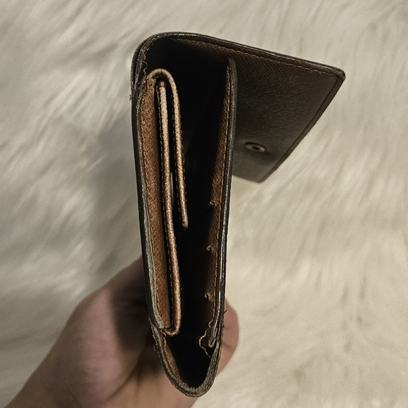 Louis Vuitton Portemonnale Tressor Wallet (GUC) - Picture 14 of 16